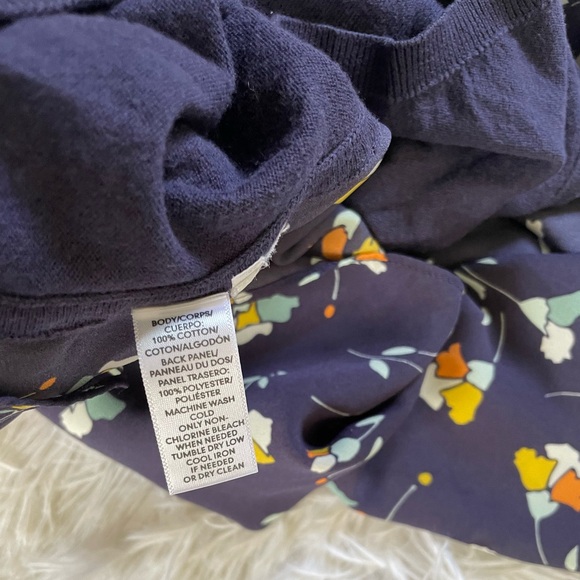 LOFT Sleeveless Top FloralFlowy back 💙 - Picture 6 of 6